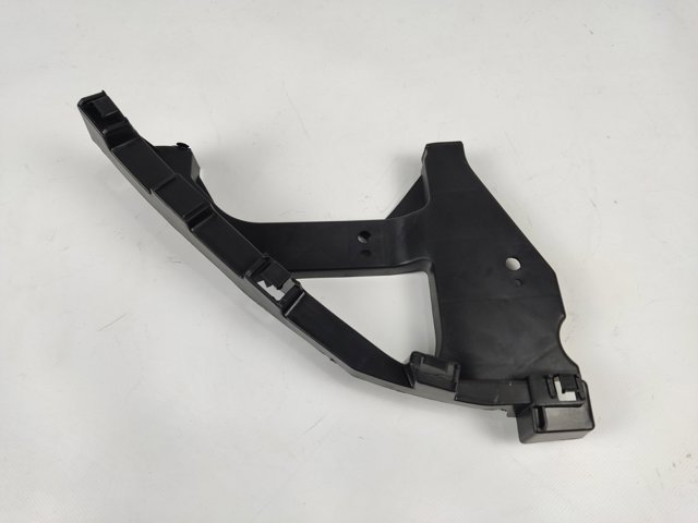 Правое крепление переднего бампера FPS FP3034932 цена, от 7.93 USD