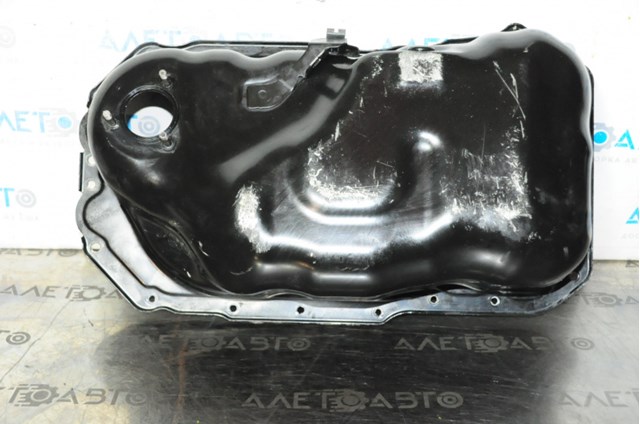 Поддон маслянный картера двигателя, нижняя часть Mazda PYD5104AXB