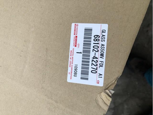 GS7066D301 XYG Стекло двери передней левой