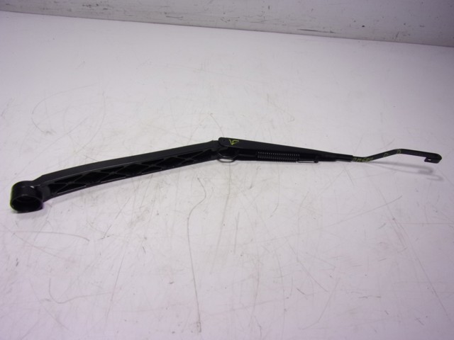 Braço de limpa-pára-brisas do pára-brisas Toyota Hilux preço, a partir de 86,50 USD