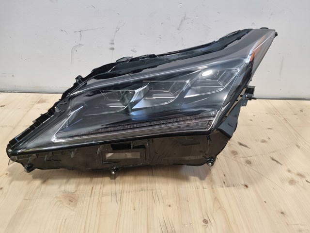 Фара левая Toyota 8118578050 цена, от 428.41 USD