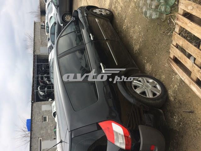 Дверь задняя правая 821005158R Renault (RVI)