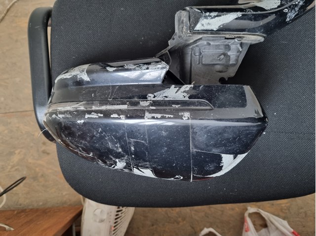 Левое боковое зеркало EJ7Z17683CBPTM Ford