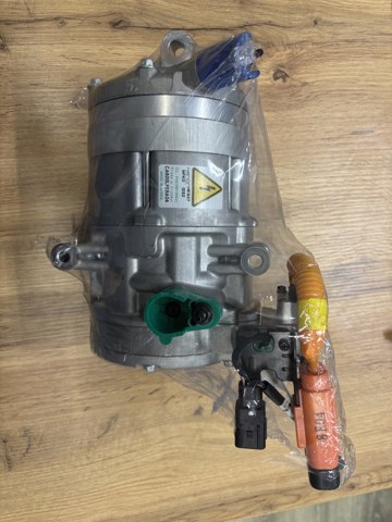 Компрессор системы кондиционирования Hyundai/Kia 97701E6100 цена, от 496.33 USD