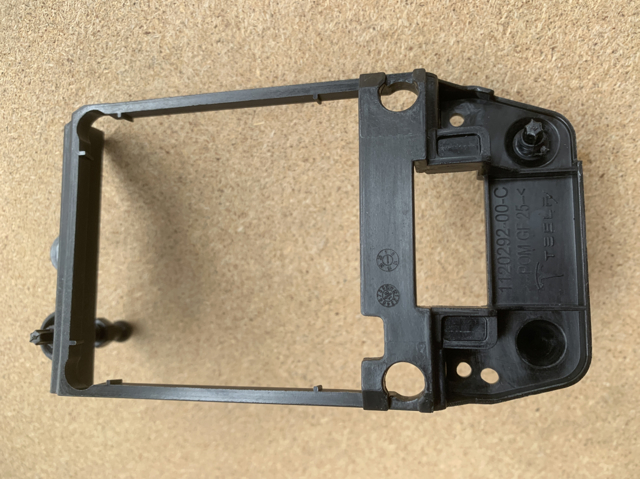  Tesla 113517600B