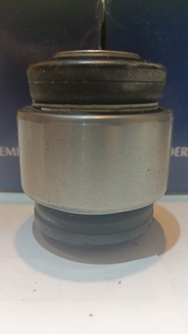 Сайлентблок задней подвески Mevotech MS404310