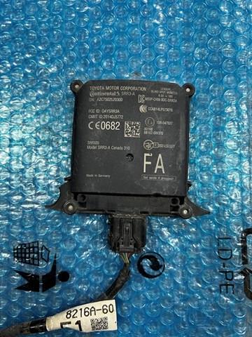 881620W370 Toyota 