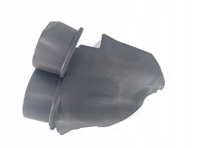 Воздухозаборник воздушного фильтра на Porsche Cayenne II 92A