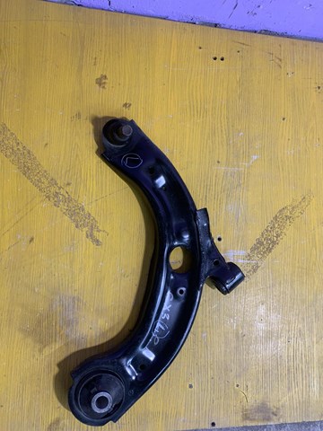 Правый рычаг передней нижней подвески Mazda D24H34300A цена, от 152.03 USD