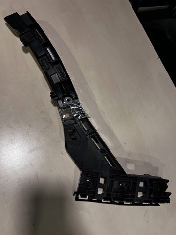 Купить 12G807394 VAG Направляющая заднего бампера правая