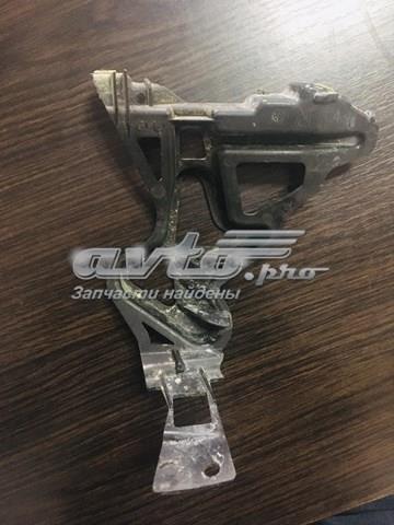7046352 BMW 