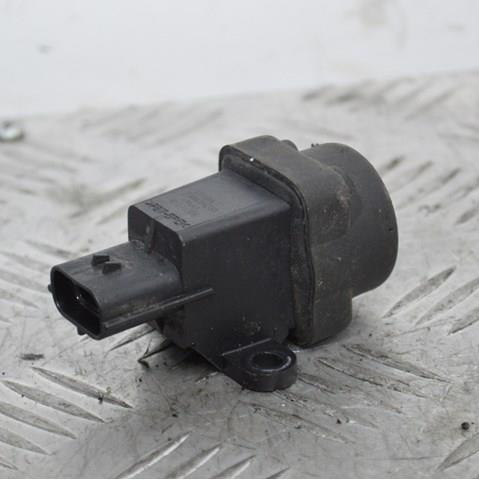 Датчик отключения топливного насоса Renault (RVI) 7700306391 цена, от 3.72 USD