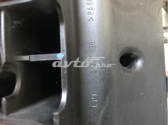 2247586 Land Rover 