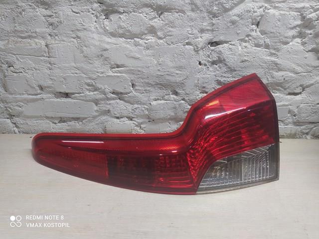 30744542 Volvo 