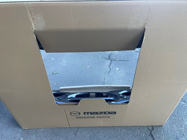 KBY16202XC Mazda Задняя дверь