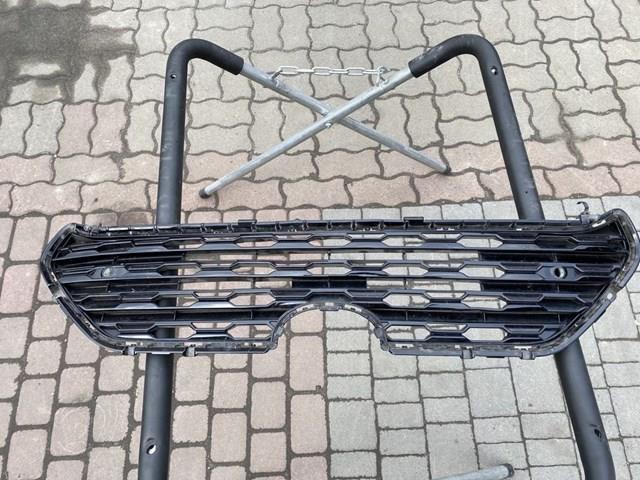 Grelha do radiador para Toyota RAV4 V A5