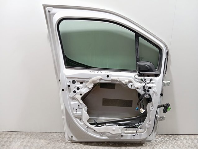 Дверь передняя левая 9843489880 Peugeot/Citroen