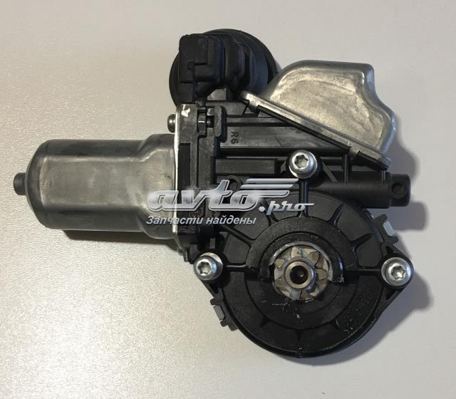 Мотор стеклоподъемника двери задней левой 8571060181 Toyota