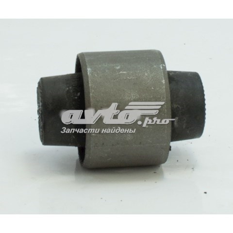 Сайлентблок заднего нижнего рычага M112919240 Chery