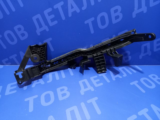 Кронштейн бампера переднего правый PSB43195AR Signeda