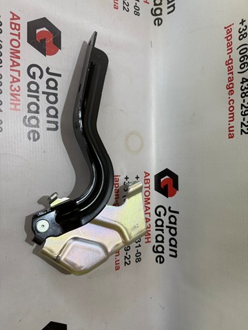 654015MP0A Nissan/Infiniti Шарнир капота левый