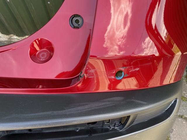 Купить DFR550221 Mazda Задний бампер