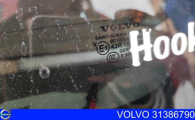 Купить 31386790 Volvo Стекло заднее