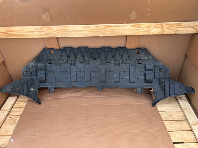 Обвес бампера Volvo 32296390