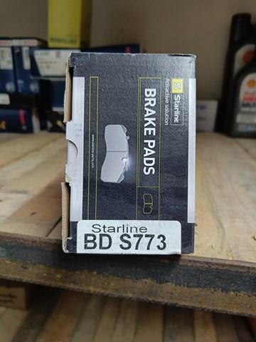 Задние тормозные колодки BDS773 Starline