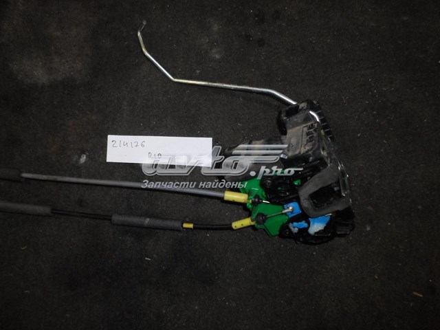 Купить 813204Y010 Hyundai/Kia Замок передней правой двери