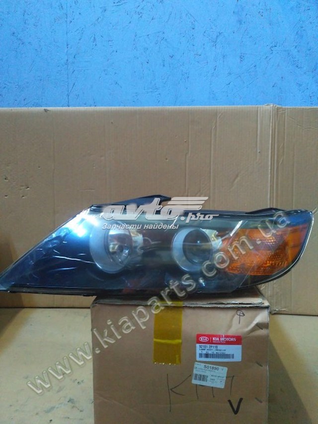 Левая фара 921012P110 Hyundai/Kia