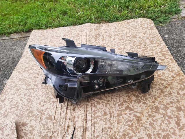 Правая блок фара Mazda KL2J51030 цена, от 357.11 USD