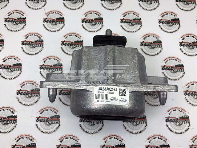 Кронштейн подушки (опоры) двигателя правой LR094225 Land Rover