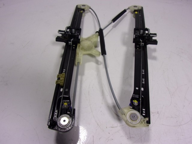 LR153960 Land Rover Механизм стеклоподъемника двери задней, левой