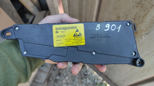 6980912 BMW Блок кнопок механизма регулировки сиденья правый