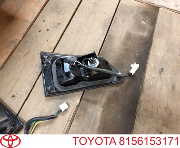 8156153171 Toyota Фонарь задний
