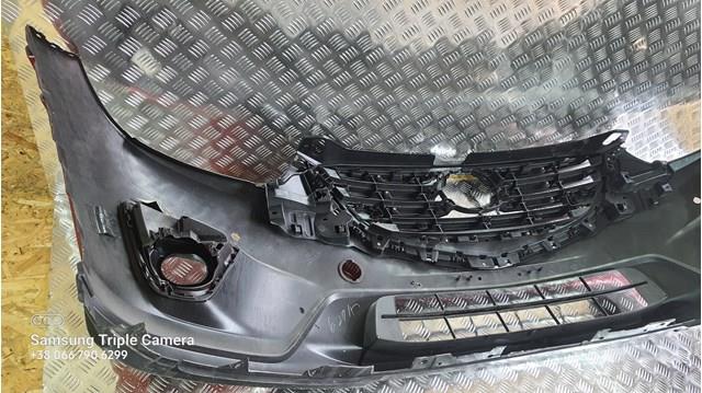 Бампер передний Mazda BJS750031