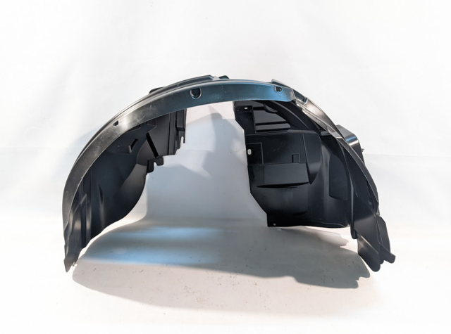 51946952 Fiat/Alfa/Lancia Guarda-barras direito do pára-lama dianteiro