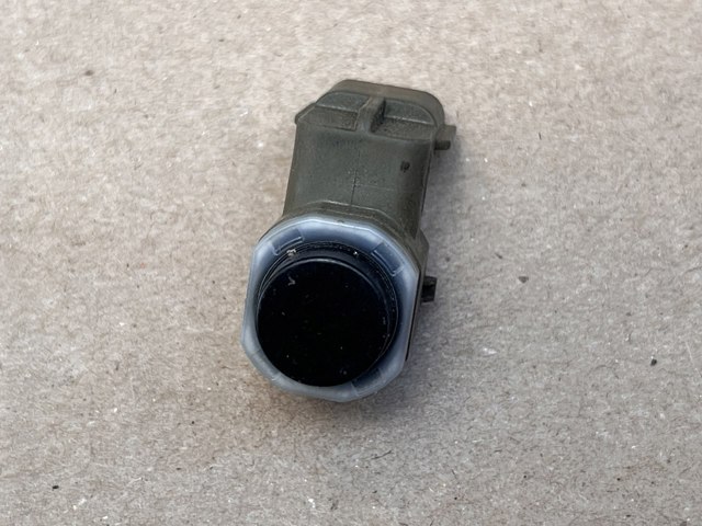 Парктроник передний Nissan/Infiniti 284387FM0C