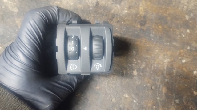 Купить 8200121805B Renault (RVI) 