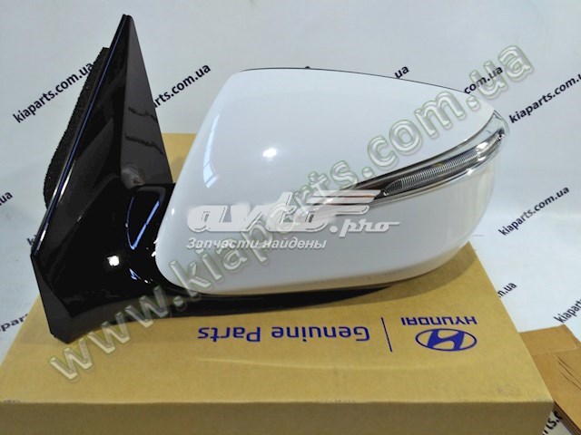 Левое боковое зеркало 876102W011 Hyundai/Kia