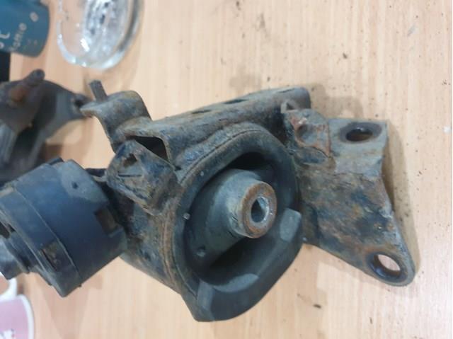 Coxim (suporte) esquerdo de motor Toyota 123720D080 preço, a partir de 278,84 USD