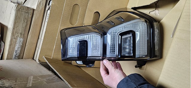 Купить 81551WQ010 Toyota Задняя правая фара