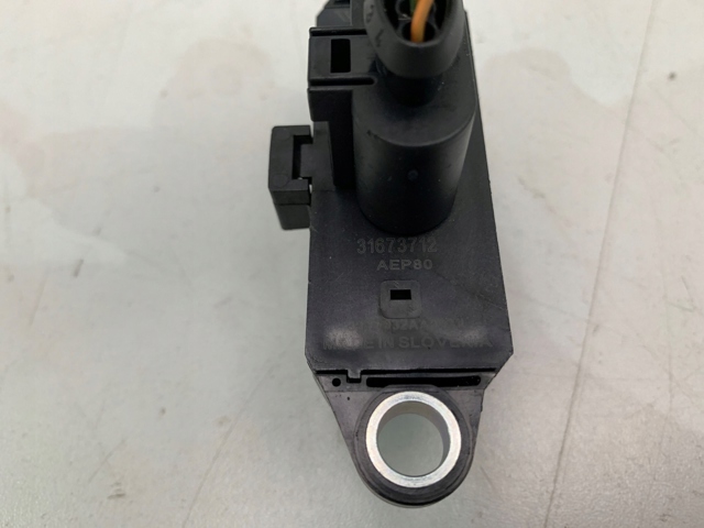 Купить 31673712 Volvo 