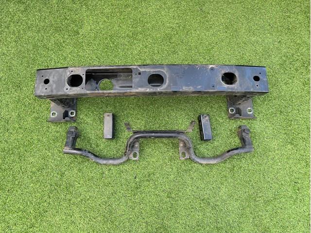 Шина бампера переднего Land Rover LR080004 цена, от 338.60 USD