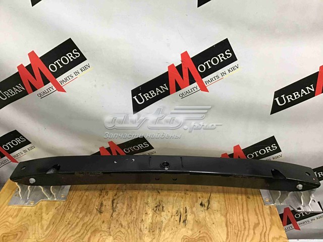 Усилитель бампера заднего Land Rover LR093841