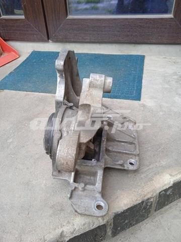 Купить 11220JG31B Nissan/Infiniti Левая подушка двигателя