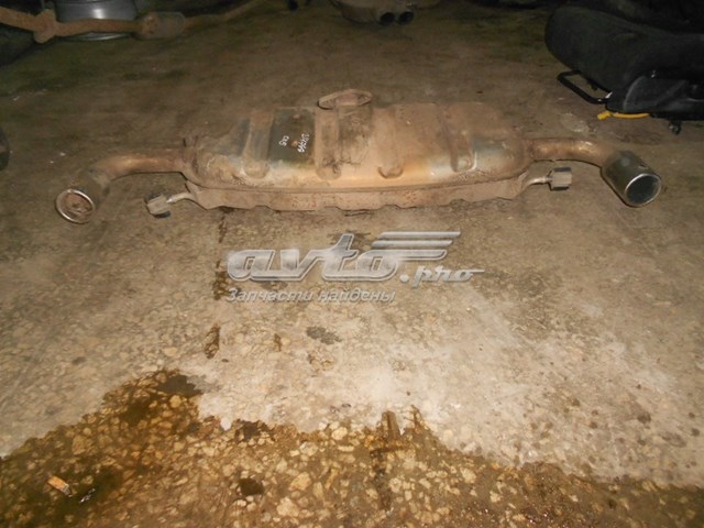PY3540100A Mazda Выхлопная труба
