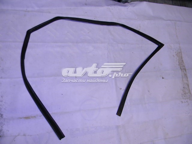 825302H000 Hyundai/Kia 