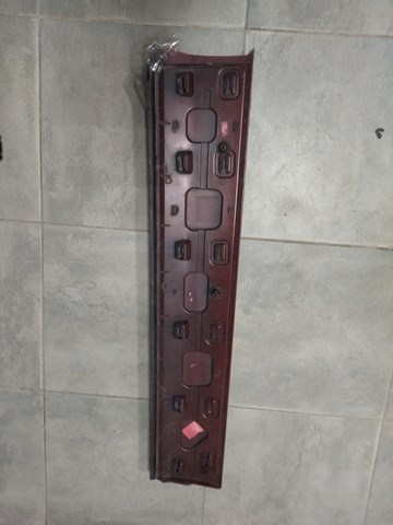  Land Rover LR094272